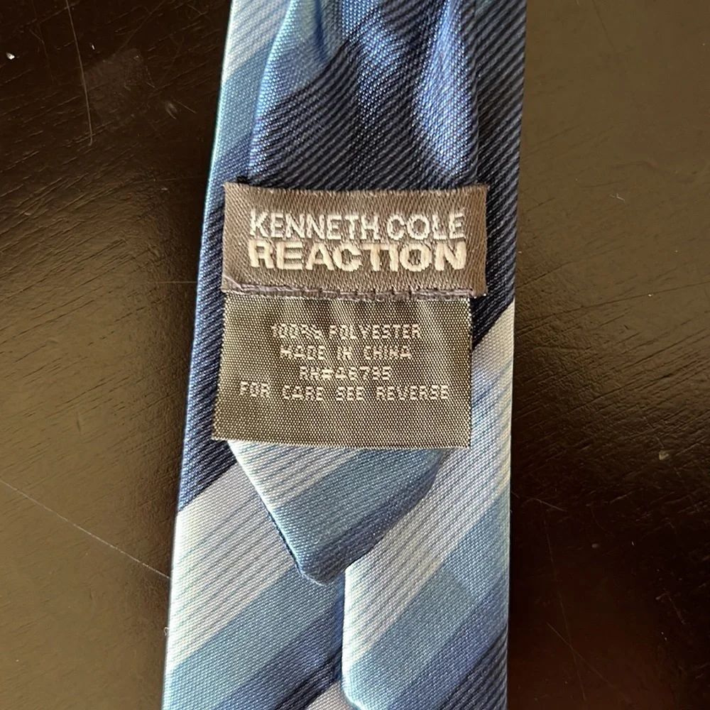 Boys Kenneth Cole Adjustable Tie in Blue